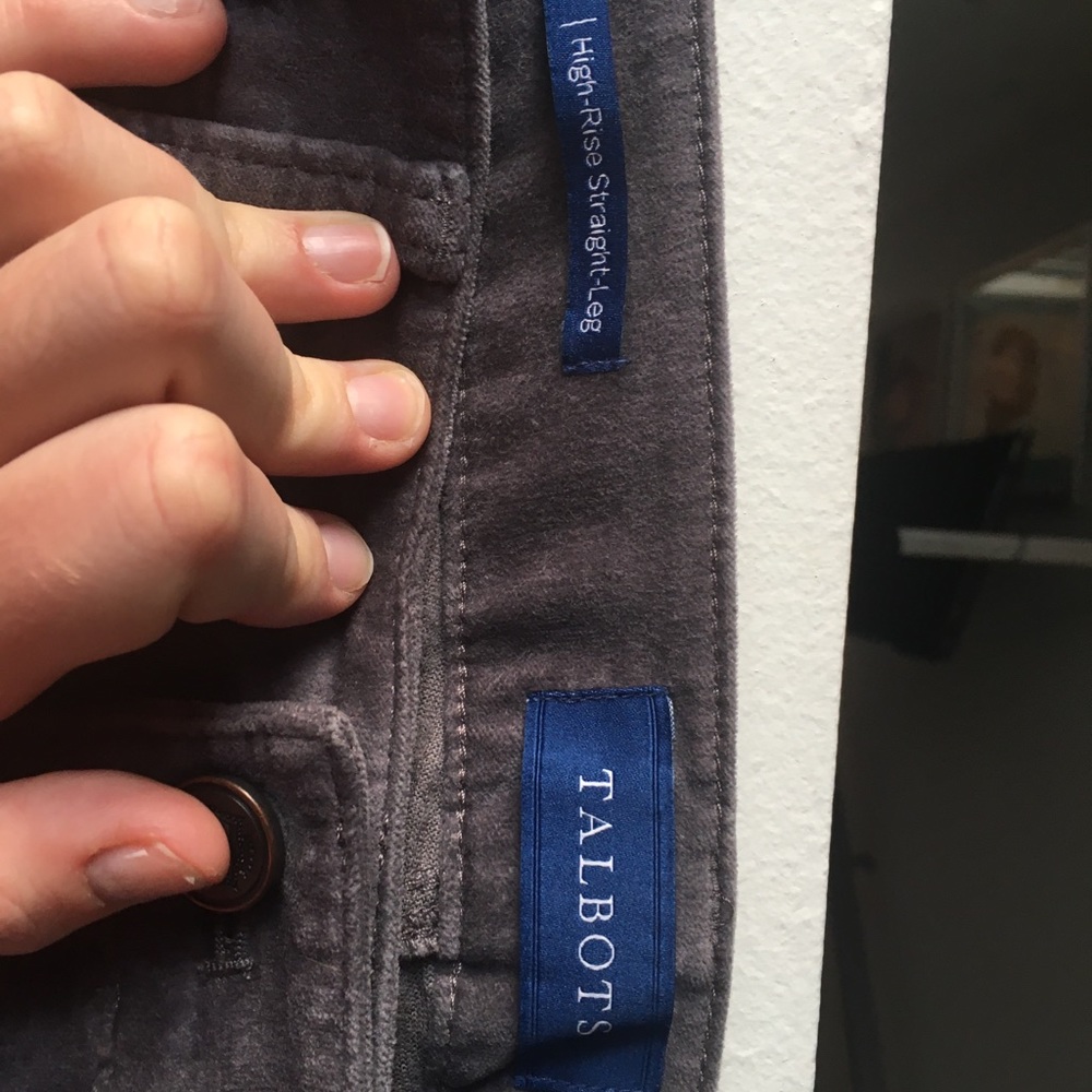 Mid Rise Straight Leg Pant